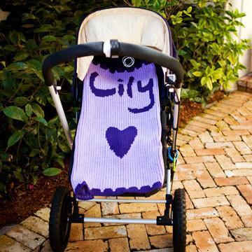 Single Heart and Scalloped Edge Personalized Stroller Blanket or Baby Blanket - Image 4